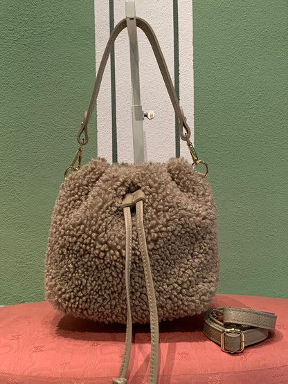 Cortina Bucket Bag