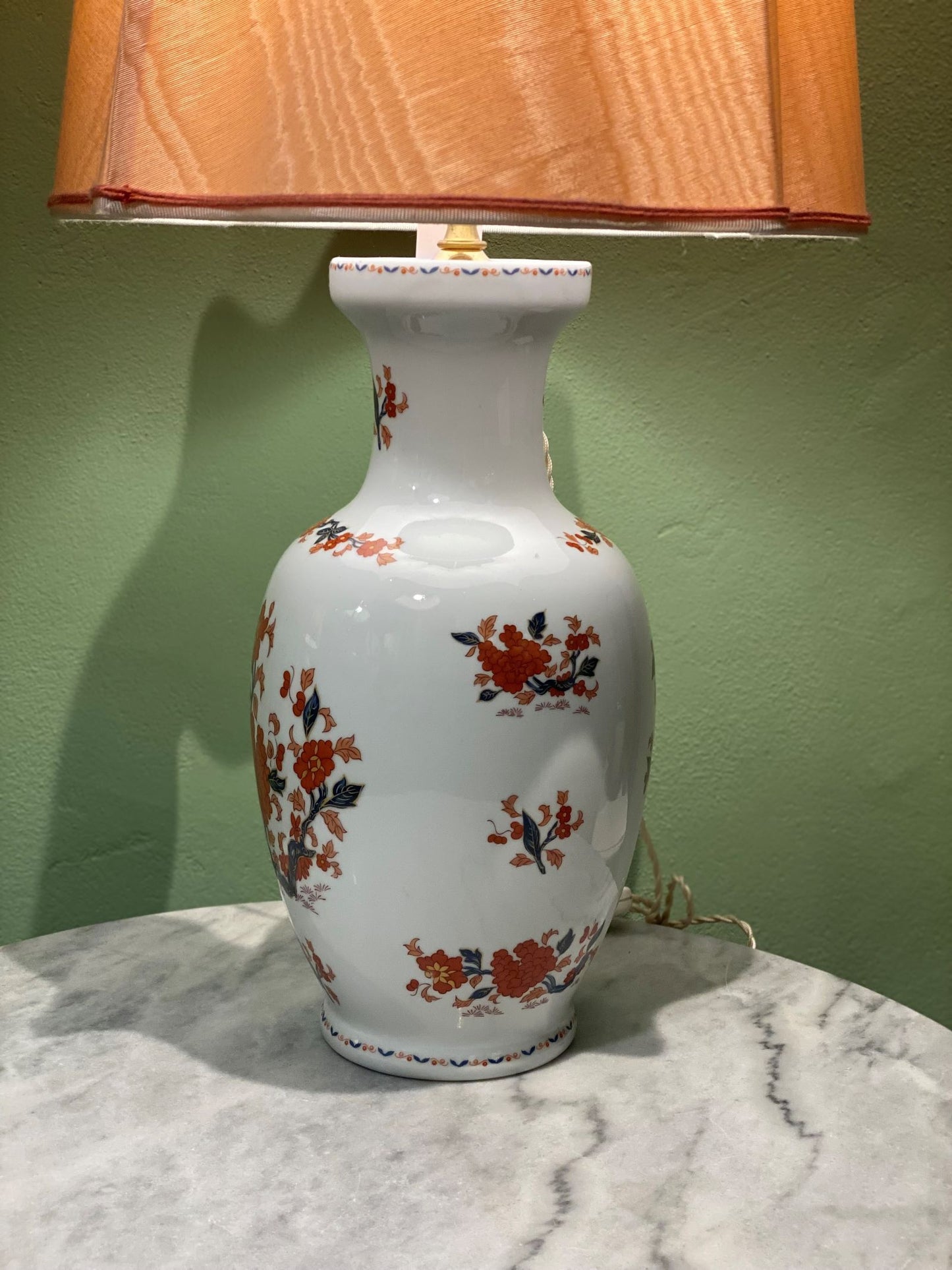 Oriental Peony Lamp