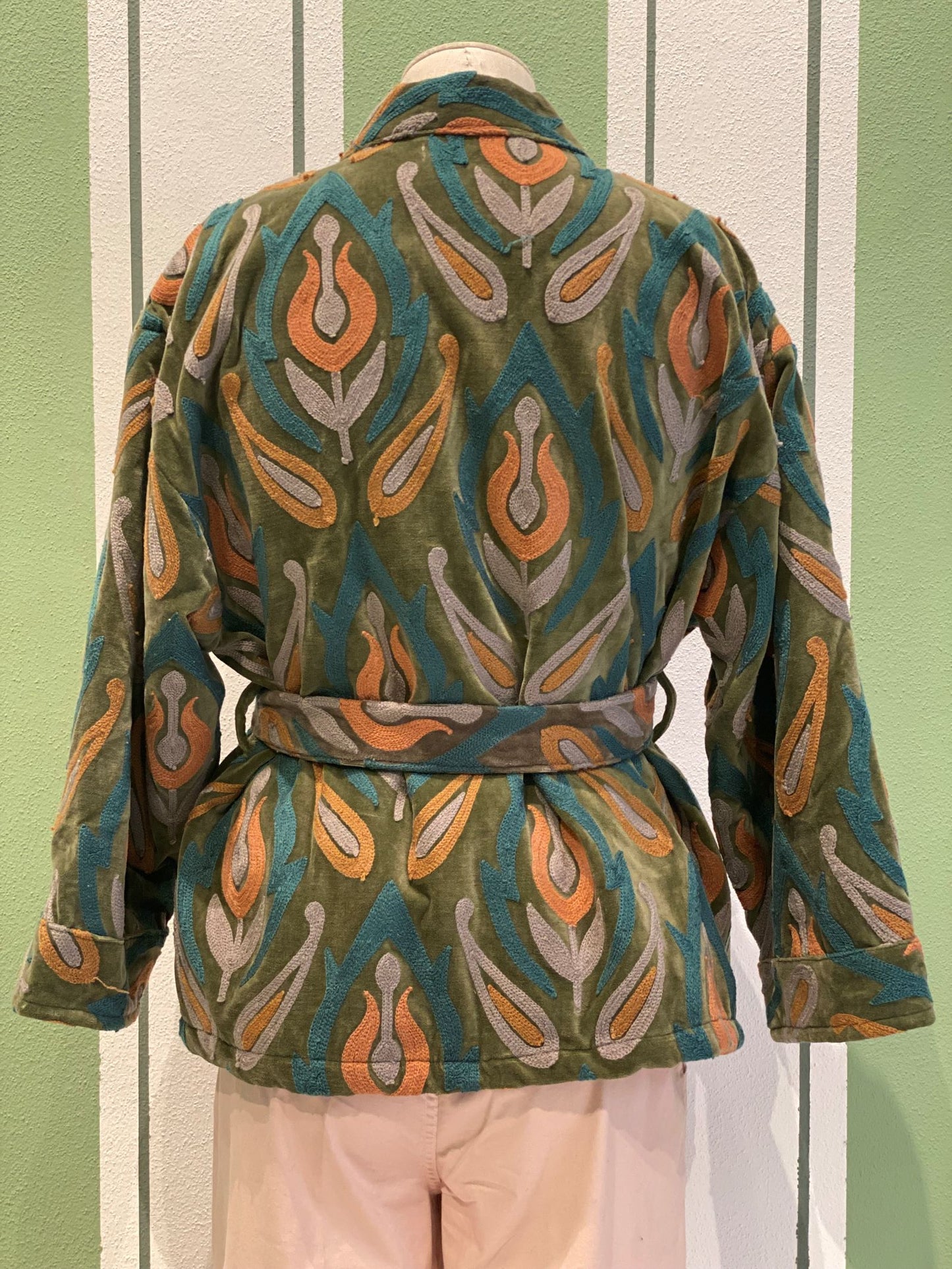 Kimono en velours avec broderie